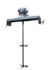 橫板式氣動攪拌機(jī)